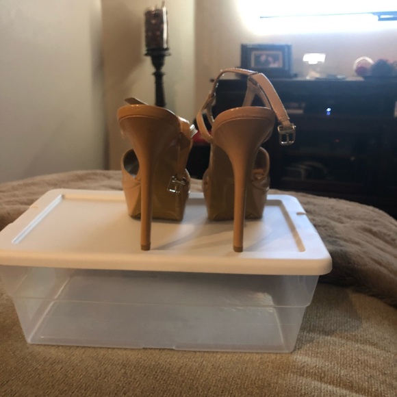 SamLibby Platform Heels - Picture 3 of 3